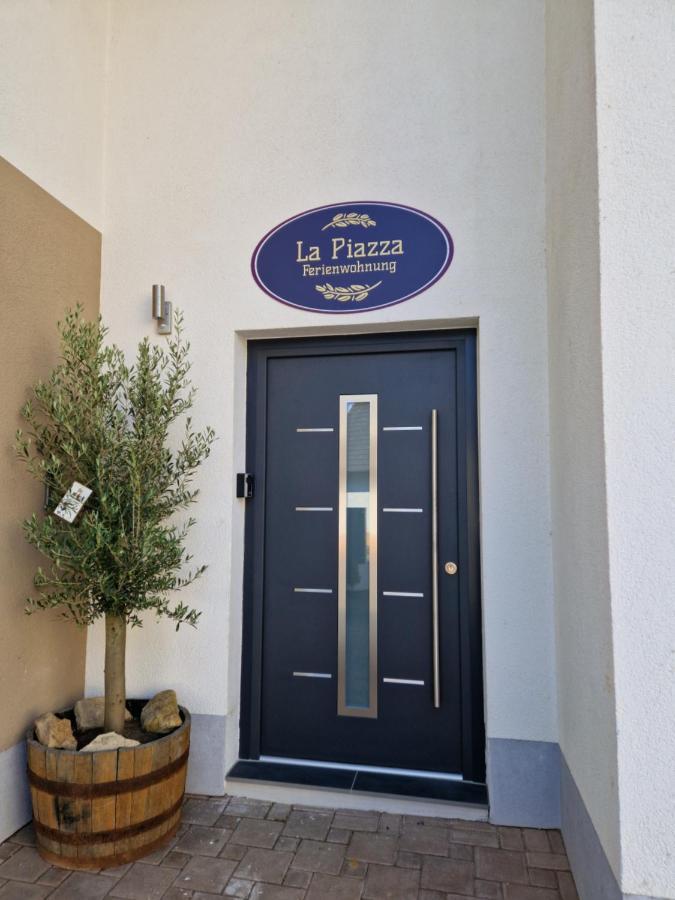 La Piazza-Rheinhausen Exterior foto